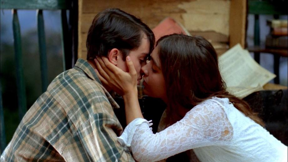 Descubre el g�tico tropical con 